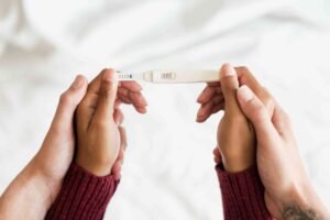 large fibroids and pregnancy